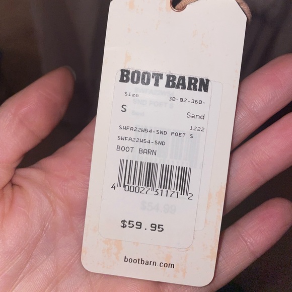 Shyanne Top - Picture 4 of 5